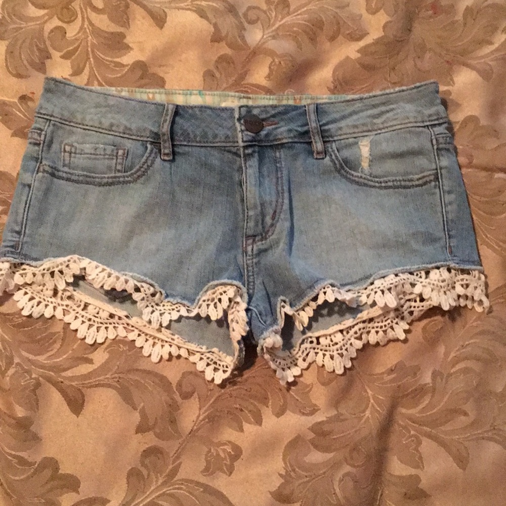 Roxy Shorts with Lace